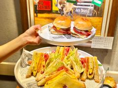 -Thanks美式餐厅(汉堡咖啡店)
