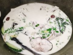 江团鱼-鲜潭蒸汽石锅鱼(五道口购物中心店)