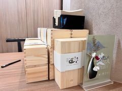 -灸春堂·艾灸·痛症·整脊连锁(之江银泰店)