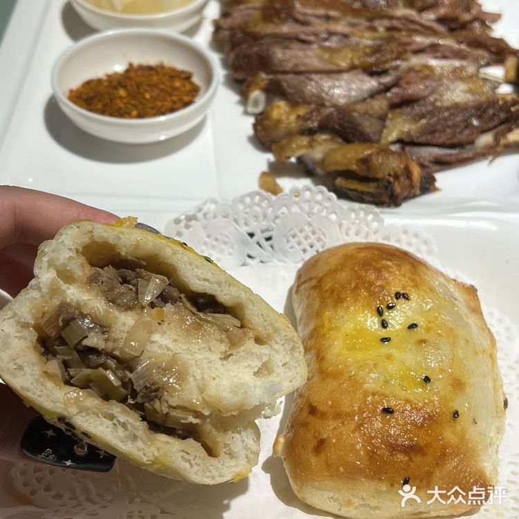 不愧是武汉本土老店！吃了好多年了 它家就在循礼门