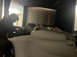 -PE SALON