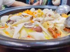 -菌之家·专业纯野生菌火锅·特色炒菌
