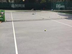 -快网网球俱乐部(徐汇爱建园店)