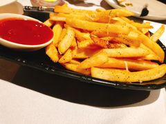 -MARU玛露音乐餐厅(大学路店)