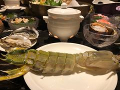 -半岛翡丽海鲜自助餐厅(观风亭店)