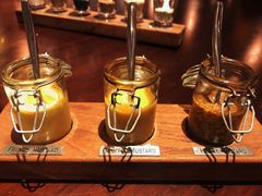 配套的盐与酱汁-恰餐厅及酒吧 CHAR Bar & Grill (北京丽都皇冠假日店)
