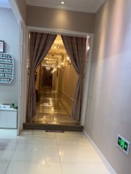 -蕾蕾美颜美容美体