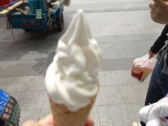 -蜜雪冰城(鹿山广场店)