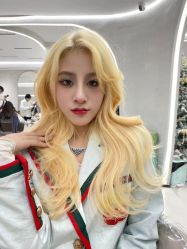 -3·3HAIR SALON