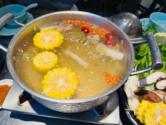 -潮界(LU·ONE凯德晶萃广场店)