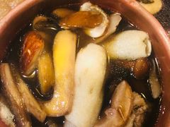 -滇釜火锅·能喝汤的火锅(车公庄店)