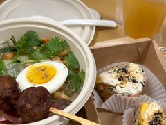 -小蜜蜂·Bakery&Coffee(翰子花园店)