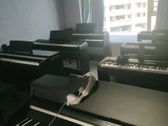 -乐尚音乐空间·钢琴·声乐·架子鼓(会展中心店)