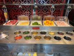 -七欣天香辣蟹火锅(上海银亿滨江店)