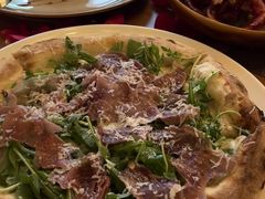 -泉乐坊步行街(烟酒特产平价超市店)