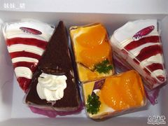 -Caidie Bakery采蝶轩(百越店)