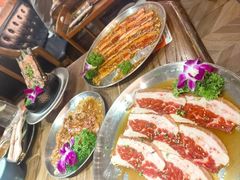 -明洞阿姨·韩式酱蟹烤肉·创意料理(三元桥店)