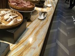 -西藏饭店·亚克·食光自助餐厅(文殊院店)