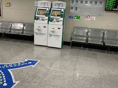 -浙江大学医学院附属口腔医院湖滨（延安）院区