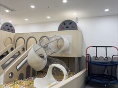 -龙格亲子游泳·水育早教运动中心(龙湾天街店)