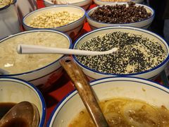 -八一路好吃街(雨田商务大厦店)