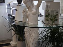 -北京奥加美术馆酒店(三里屯工人体育场地铁站店)