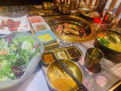 -黑牛の場烤肉(摩天活力城店)