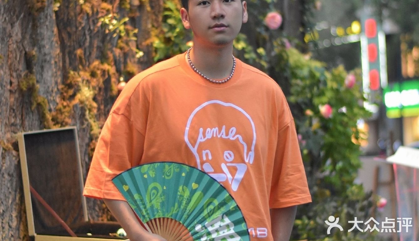 四季花街｜成都1314爱情专线在520璀璨启幕