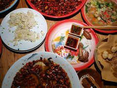 -半步颠小酒馆(繁花中心)