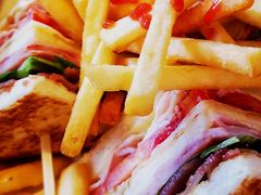 -彼德西餐厅(凯德广场新南店)