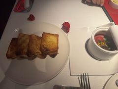 -弦月窗LUNETTE BY AMANDA(复兴路店)