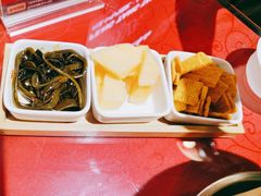 -冯烫烫跷脚牛肉·川菜小馆(武胜西街店)