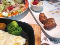 -半秋山西餐厅(襄阳万达店)
