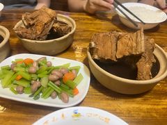 -万和春排骨砂锅米饭(湖北路店)