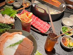 -三出山火锅(南京万象天地店)