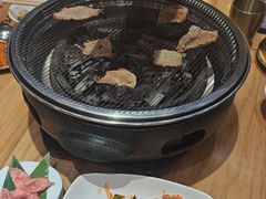-青瓦餐厅·生鱼片·韩园烤肉(西塔店)