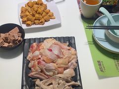 -洪氏嗨捞·猪肚鸡火锅(阳光天地店)