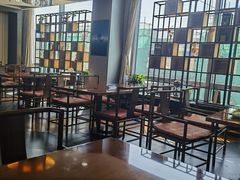 -奔驰北京极光星徽(四元桥店)