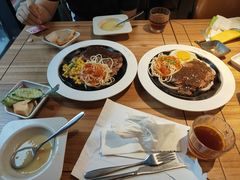 -豪客来牛排(重庆三峡广场步行街1704店)