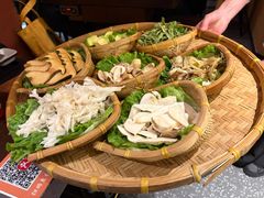 菌子拼盘-滇野云南野生菌餐厅(陕西南路店)