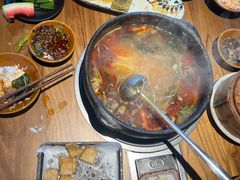 -贵厨酸汤牛肉(花果园国际中心店)