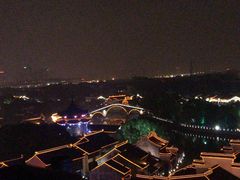 -顽啤熊·酒客酒馆(苏城夜景必选店)