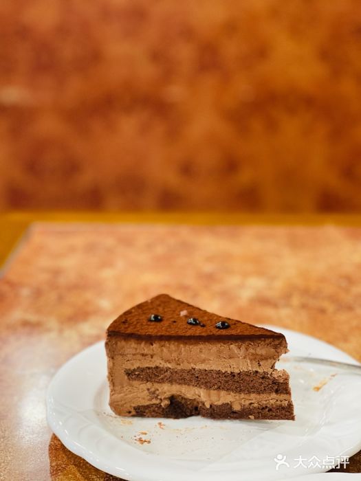 凯宾美食廊Kempi Deli·凯宾斯基饭店(亮马桥路店)法芙娜巧克力蛋糕图片