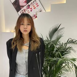 -妞妞麻吉美发沙龙