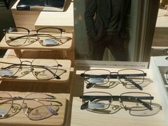 -Trend1881视光·蔡司视觉(领展广场店)