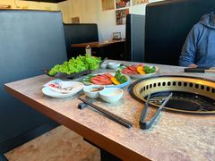 -炼火烤肉店