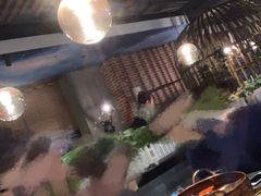 -三人行骨头王火锅(长寿店)