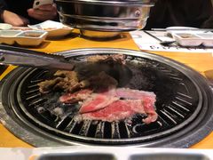 -唯成•韩国炭火烤肉 유성고기
