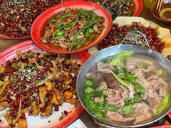 -半步颠小酒馆(繁花中心)