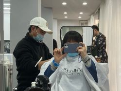 -诗悦发型SALON·圣罗兰店